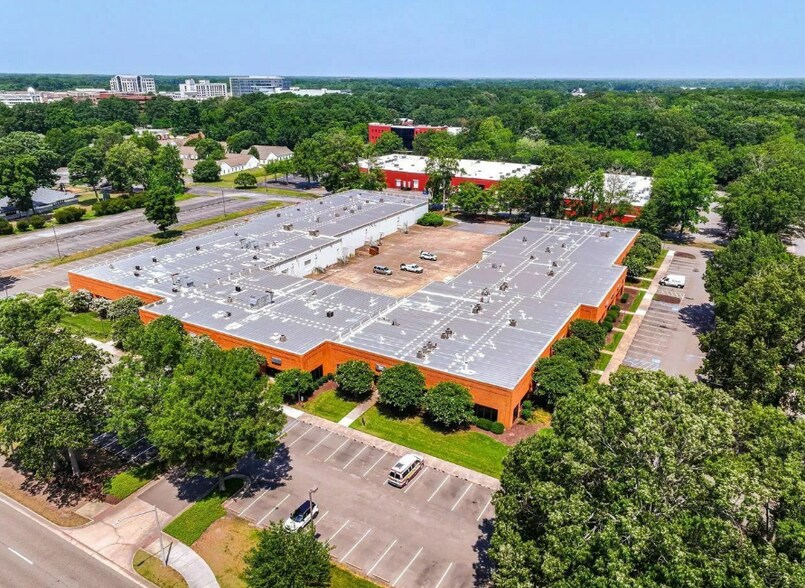 Primary Photo Of 813 Diligence Dr, Newport News Light Distribution For Sale
