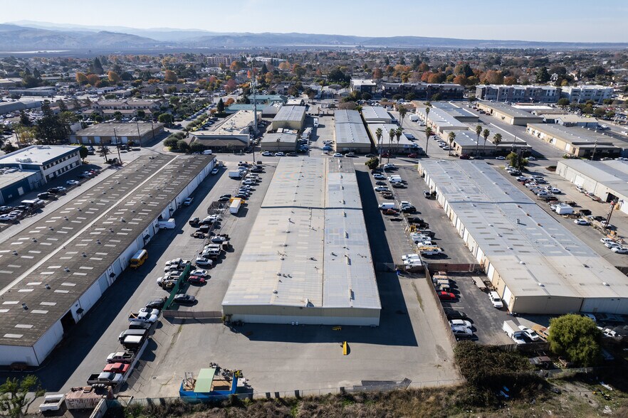 More Photos Of 557 Brunken Ave, Salinas Warehouse For Sale