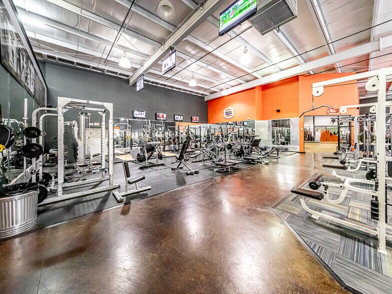 More Photos Of 3362 Acworth Summit Blvd, Acworth Health Club For Sale