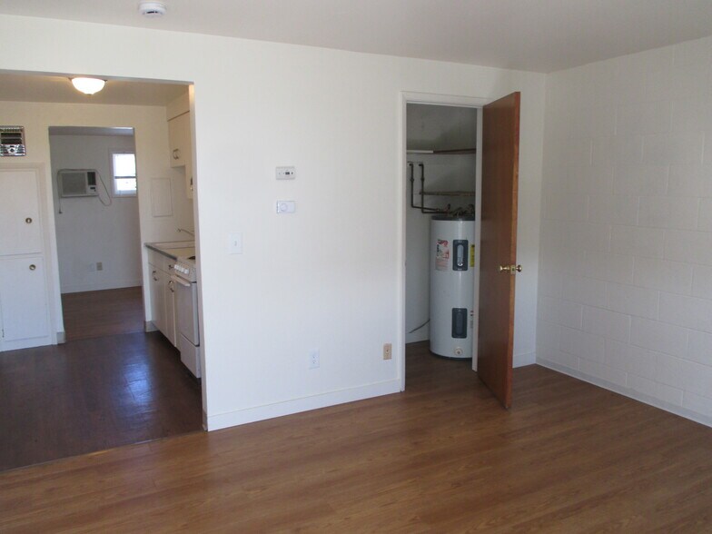 More Photos Of 547-557 E Fairview Ave, Spokane Apartments For Sale