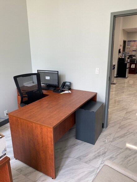 More Photos Of 7600 Jericho Tpke, Woodbury Office For Lease