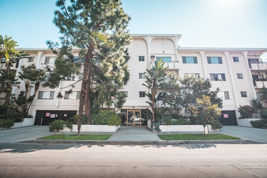 Primary Photo Of 142 S Wetherly Dr, Los Angeles Apartments For Sale