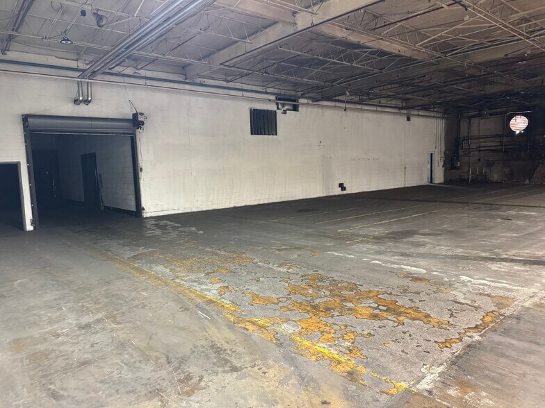More Photos Of 2600 Wilco Blvd S, Wilson Warehouse For Lease