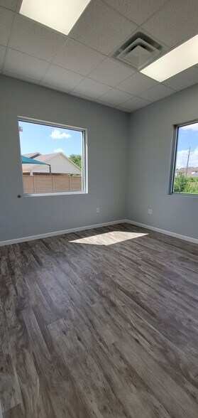 More Photos Of 26606-26622 Cook Field Rd, Katy Medical For Sale