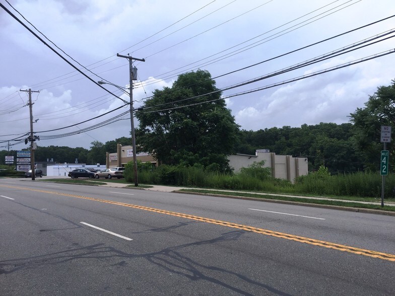 More Photos Of 424 W Main St, Denville Storefront Retail Office For Sale