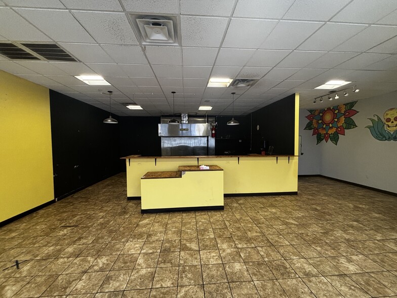 More Photos Of 3249 Union St, North Chili Restaurant For Lease