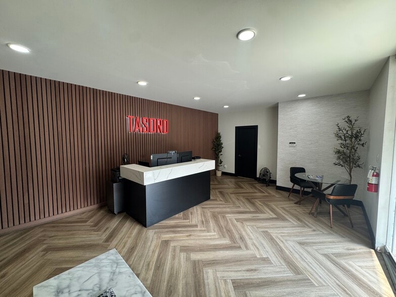 More Photos Of 14103-14109 Brighton Ave, Gardena Warehouse For Sale