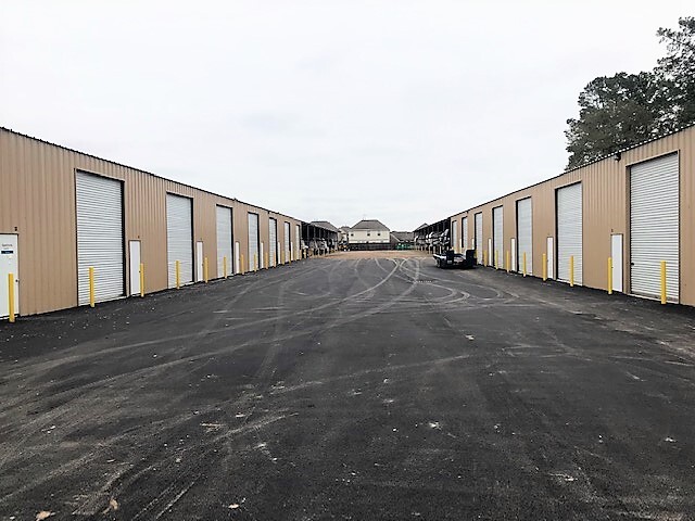 Primary Photo Of 22314 Interstate 45 N, Spring Self Storage For Lease