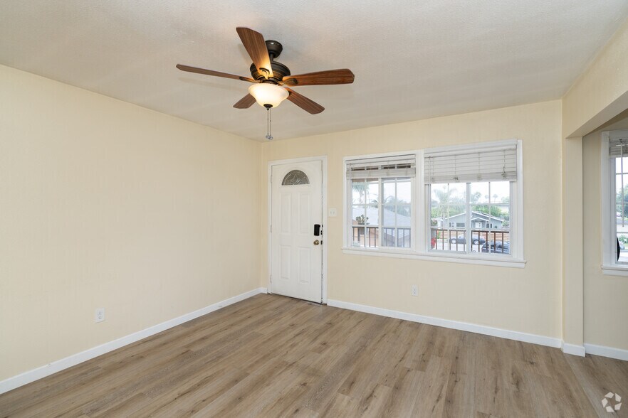 More Photos Of 1232 Division St, Oceanside Apartments For Sale