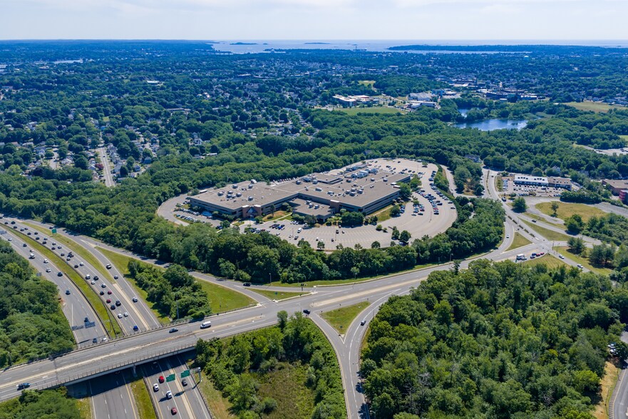 More Photos Of 10 Centennial Dr, Peabody Research And Development For Lease