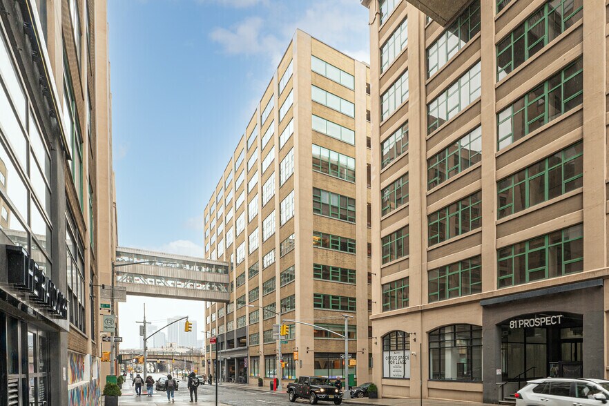 More Photos Of 55 Prospect St, Brooklyn Office For Lease