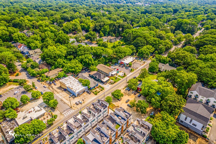 More Photos Of 1336 Glenwood Ave, Atlanta Restaurant For Sale