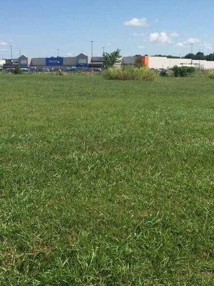 More Photos Of KY Hwy 911 & Thompsonville Lane, Oak Grove Land For Sale