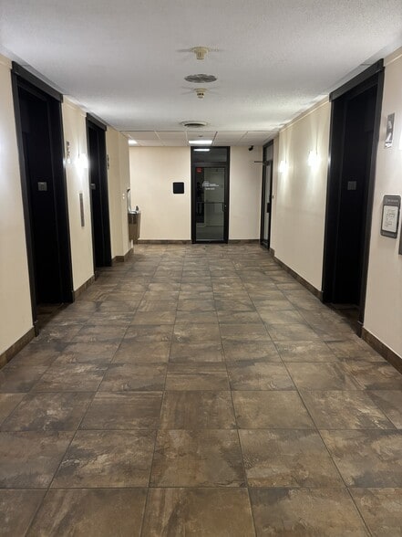 More Photos Of 828 Main St, Lynchburg Office For Lease