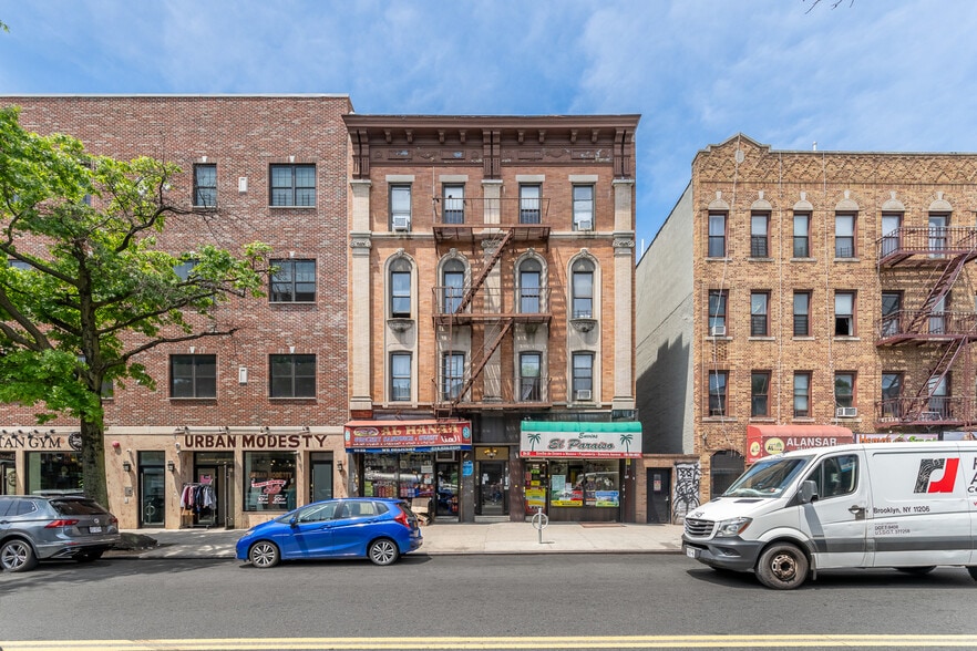 More Photos Of 2532 Steinway St, Astoria Apartments For Sale