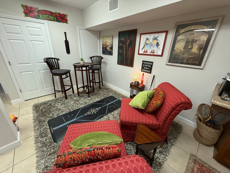 More Photos Of 2044 E Orange Avenue, Eustis Office For Lease