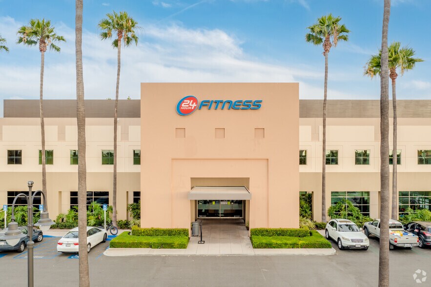 More Photos Of 8697 Irvine Center Dr, Irvine Health Club For Lease
