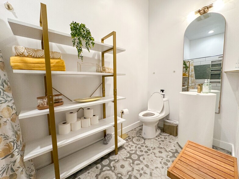 More Photos Of 101 W Mission Blvd, Pomona Office Residential For Sale
