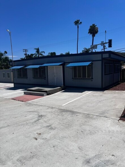 More Photos Of 8907 Creekford Dr, Lakeside Contractor Storage Yard For Lease