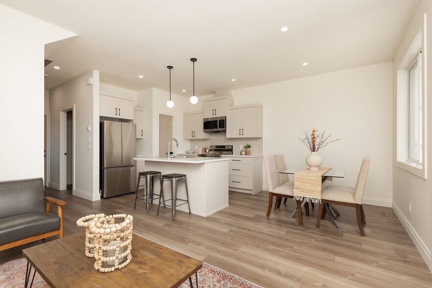 More Photos Of 304 50 w, Raymond Multifamily For Sale