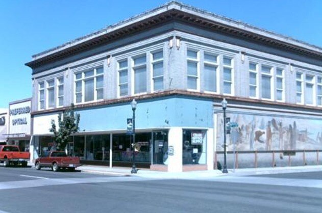 Primary Photo Of 323 E 2nd St, The Dalles Storefront Retail Office For Lease