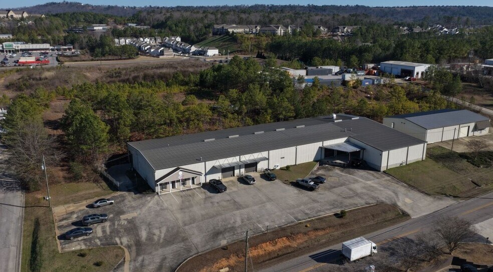 More Photos Of 1455 McCain Pky, Pelham Industrial For Lease