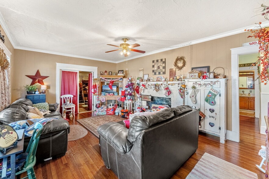 More Photos Of 2716 Riverview Dr, Melbourne Apartments For Sale