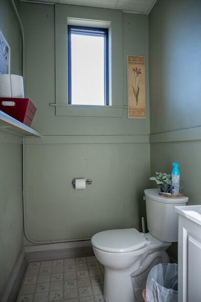More Photos Of 129 E Bridge St, New Lisbon Bank For Sale