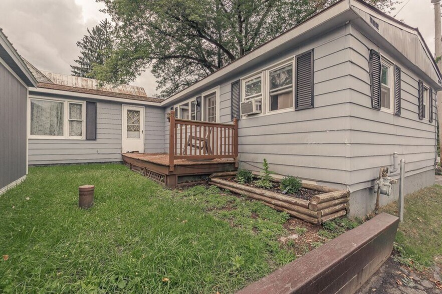 More Photos Of 1 William St, Hagaman Restaurant For Sale