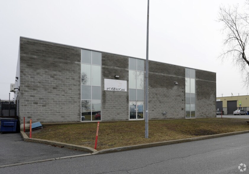 More Photos Of 505-531 Rue Le Breton, Longueuil Unknown For Lease