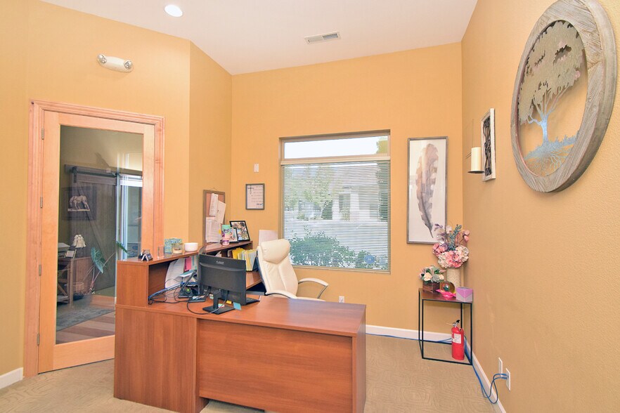 More Photos Of 1150 Selmi Dr, Reno Office For Sale