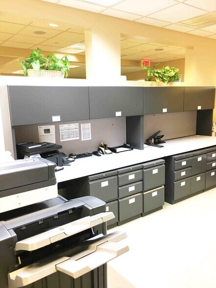 More Photos Of 4334 Glendale-Milford Rd, Cincinnati Loft Creative Space For Sale