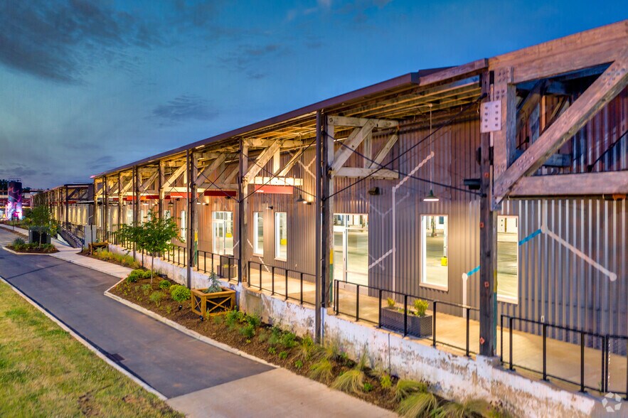 More Photos Of 1801 N Graham St, Charlotte Office For Lease