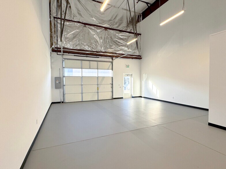 More Photos Of 3540 Highway 52, Frederick Flex For Lease