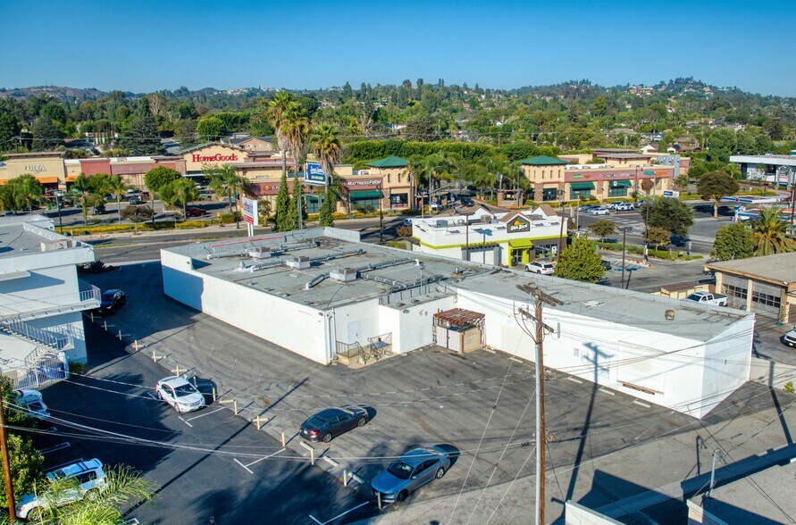 More Photos Of 15250 Whittier Blvd, Whittier Freestanding For Sale