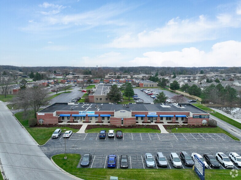 More Photos Of 5201 Fountain Dr, Crown Point Unknown For Lease