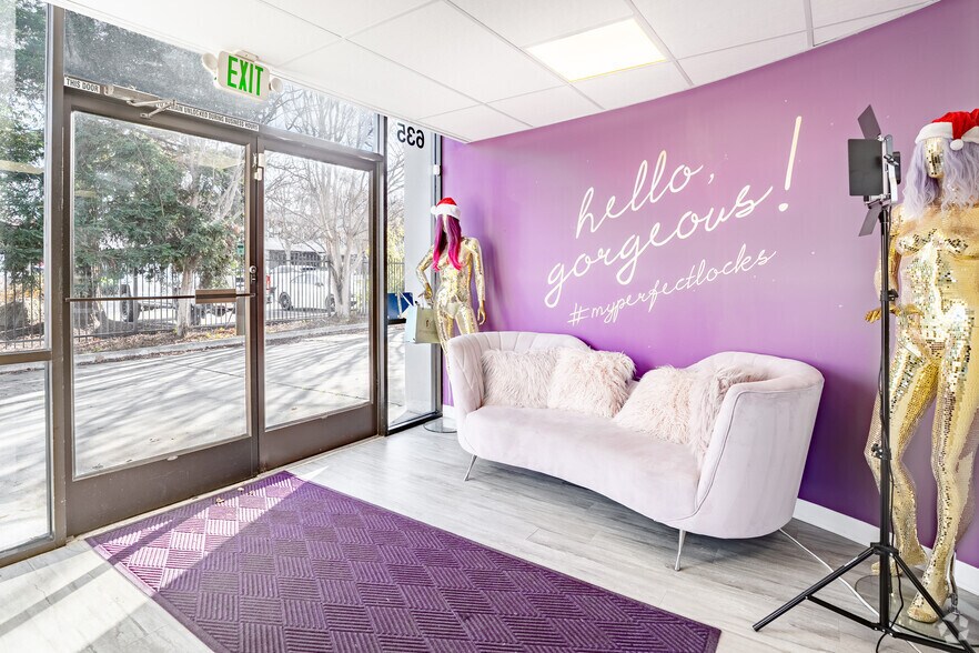 More Photos Of 635 Ygnacio Valley Rd, Walnut Creek Freestanding For Sale