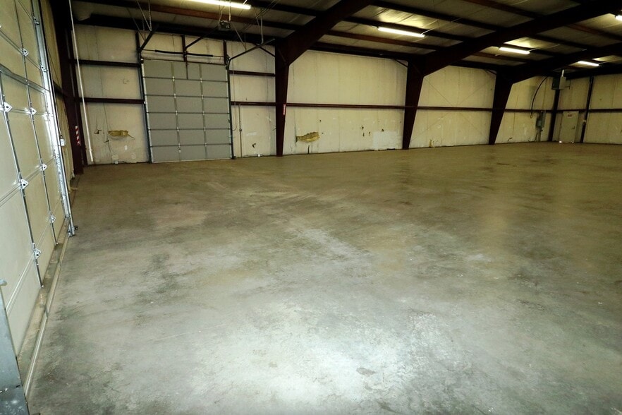 More Photos Of 2011 Industrial Rd, Cortez Manufacturing For Lease