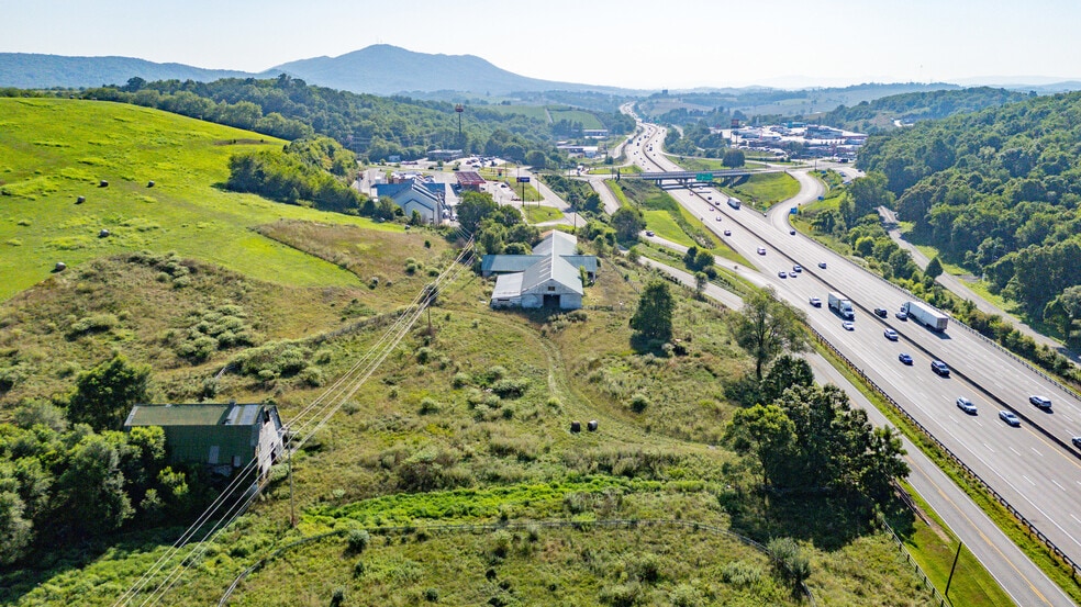 More Photos Of 2484 E Lee Hwy, Wytheville Land For Sale