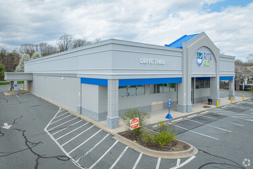 More Photos Of 1003 Pulaski Hwy, Havre De Grace Drugstore For Lease