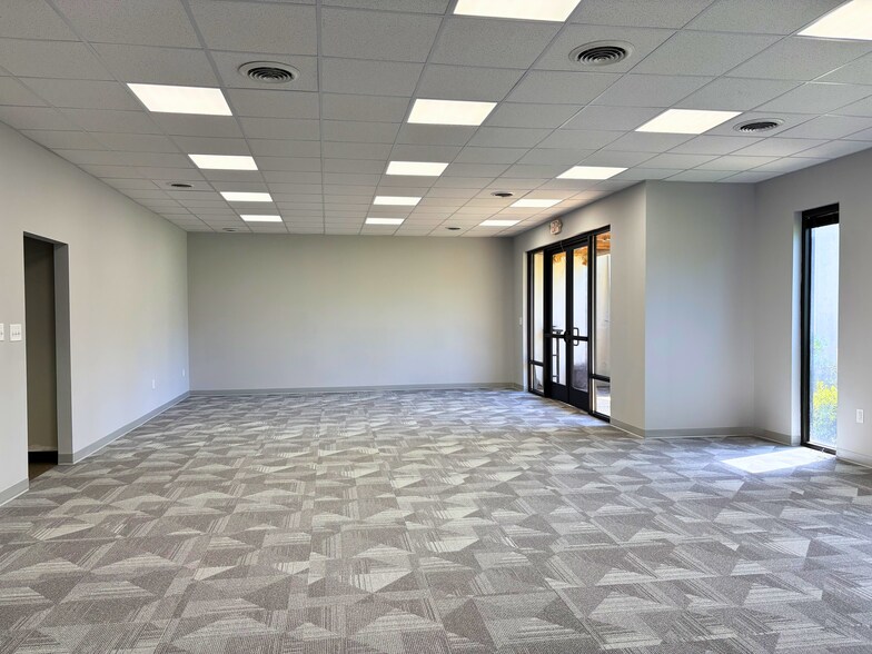More Photos Of 3030 Horseshoe Ln, Charlotte Warehouse For Sale