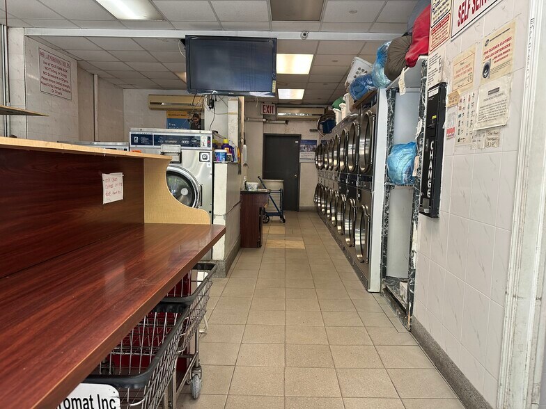 More Photos Of 963-965 Amsterdam Ave, New York Apartments For Lease