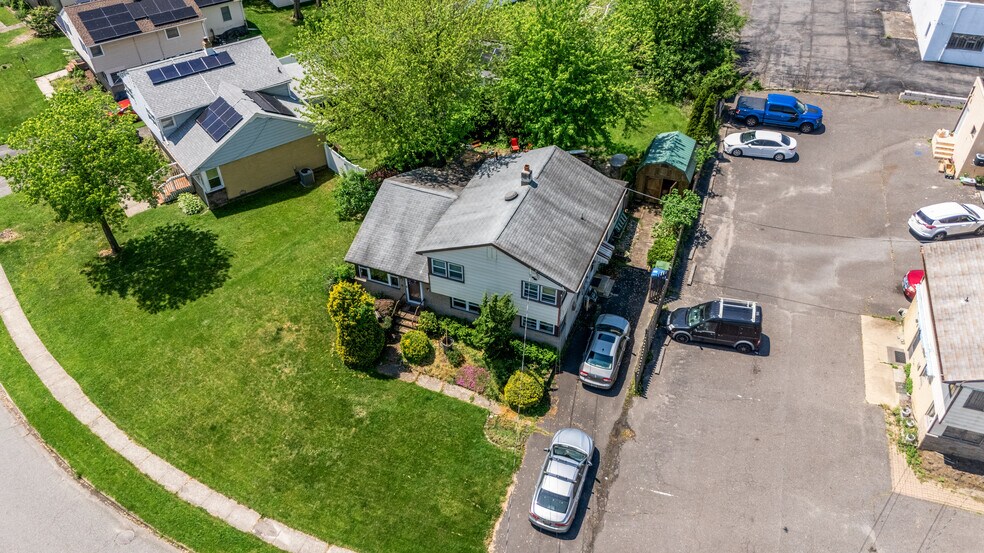 More Photos Of 251-257 Route 70 E, Cherry Hill Freestanding For Sale