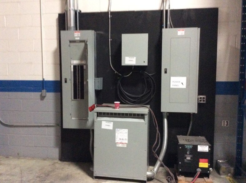 More Photos Of 17-09 Zink Pl, Fair Lawn Manufacturing For Sale