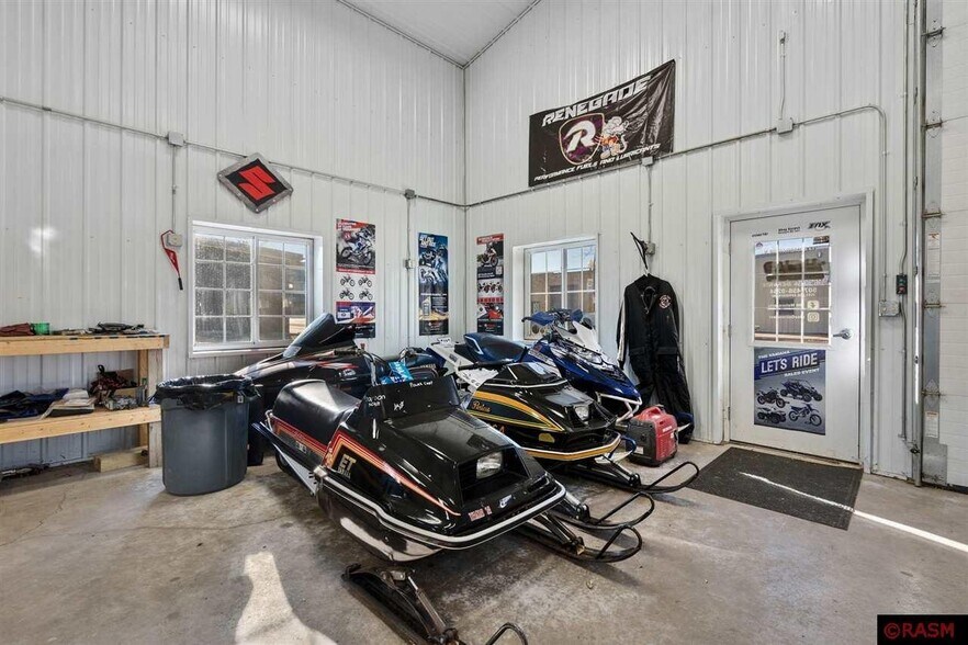 More Photos Of 213 Broadway Ave N, New Richland Light Distribution For Sale