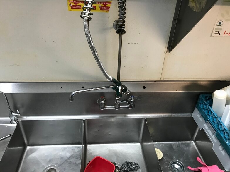 More Photos Of 7215-7217 Melrose Ave, Los Angeles Restaurant For Lease