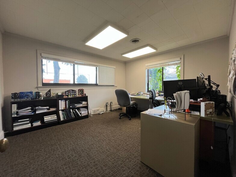 More Photos Of 1309 Amble Dr, Charlotte Loft Creative Space For Sale