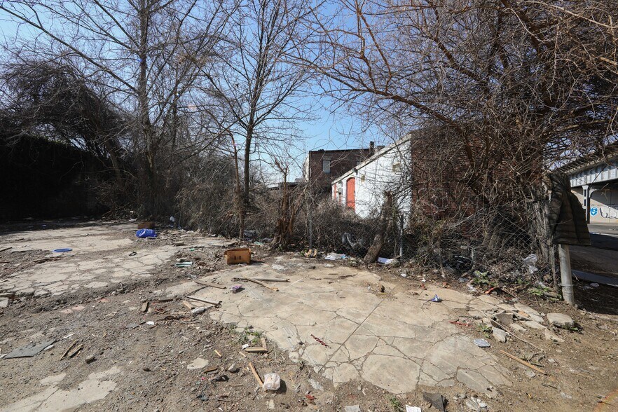 More Photos Of 1140 Kaighns Ave, Camden Storefront Retail Residential For Sale