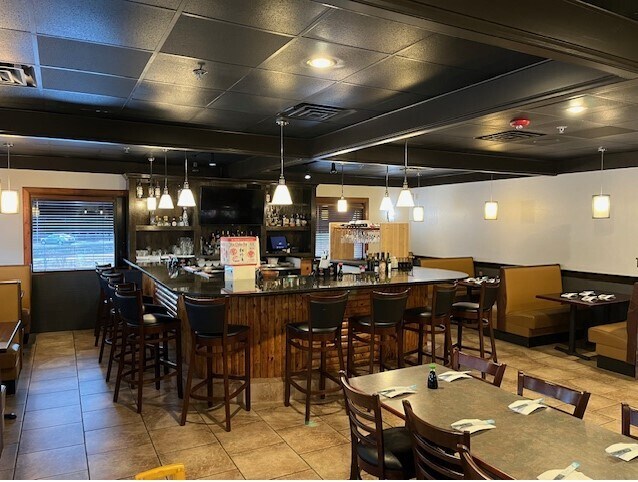 More Photos Of 1625 Woodruff Rd, Greenville Restaurant For Sale
