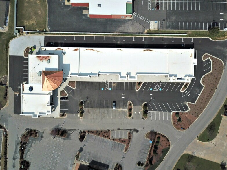 More Photos Of 7835 Good Middling Dr, Fayetteville Unknown For Lease